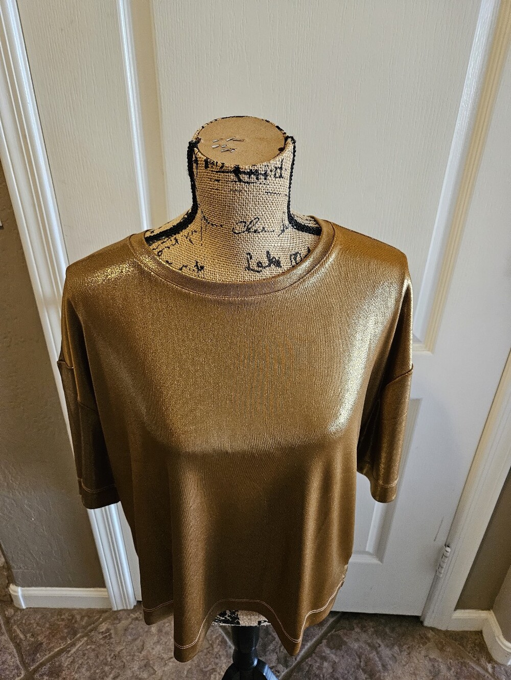 NWT ☆ INC / Macy's Top/Blouse, Size Large, Brand NEW!